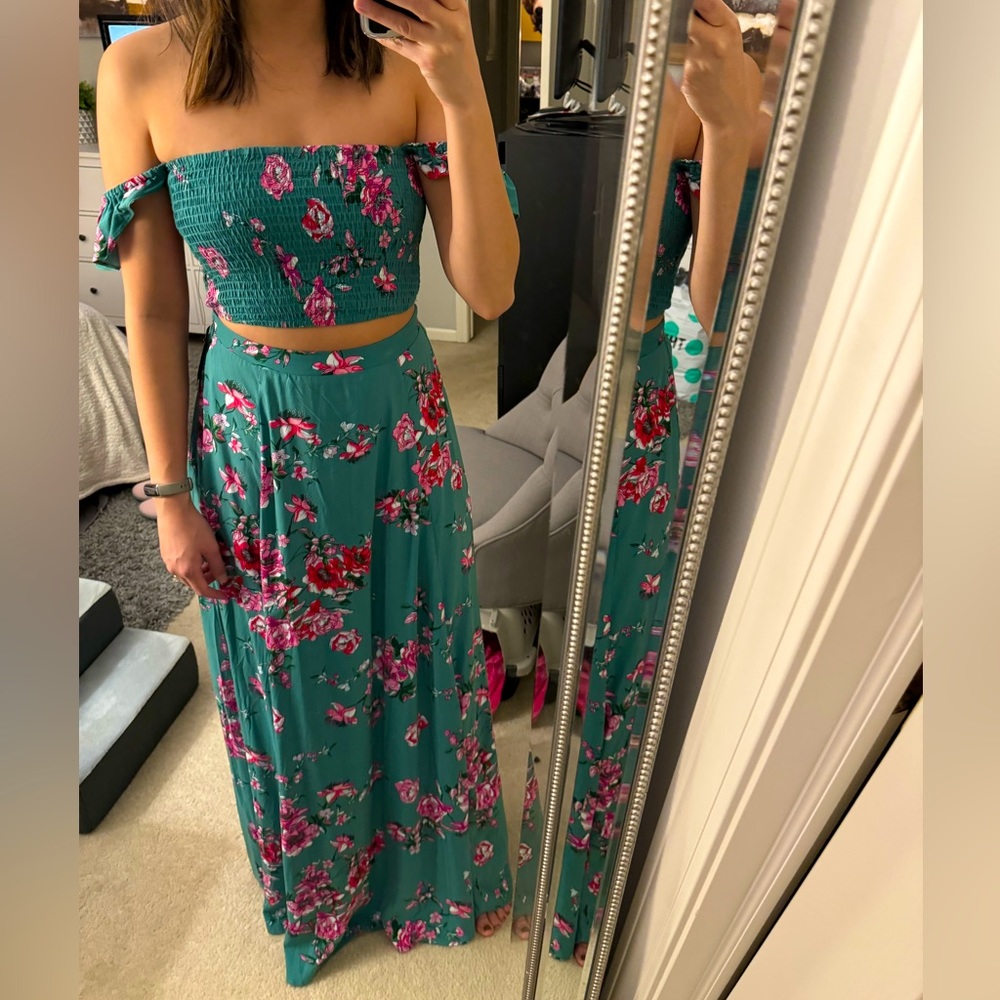 Lulus green floral two-piece maxi dress, XS, NWT
